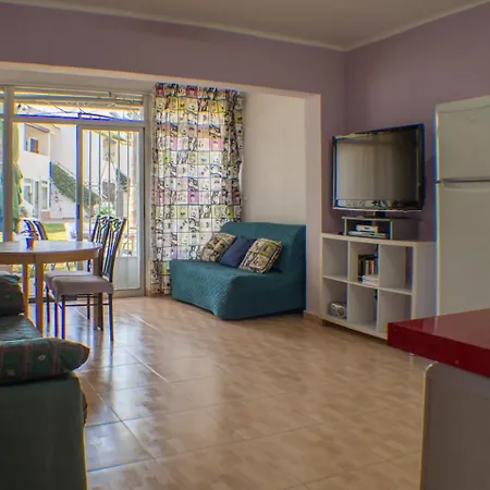 Bungalow Acceso Directo A Piscina.wifi Gratis Holiday home *